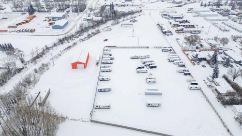 4204 50 Avenue, Stettler, AB 