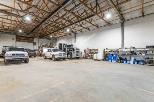 4204 50 Avenue, Stettler, AB 