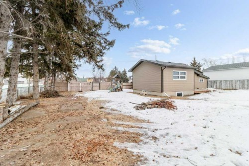 4919 50 Avenue, Morningside, AB 