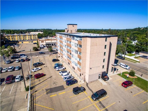 307-4820 47 Avenue, Red Deer, AB - Outdoor With View