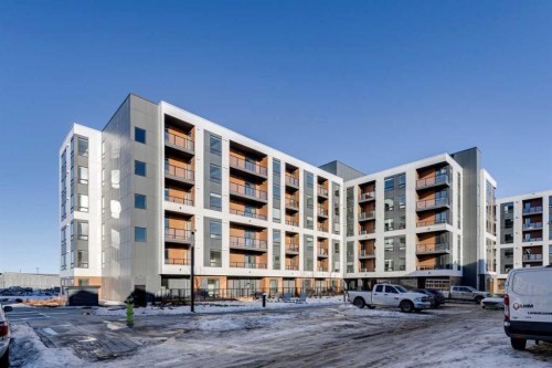 3516-8500 19 Avenue, Calgary, AB - Outdoor With Balcony With Facade