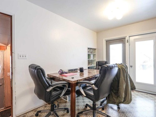 4716 51 Street, Stettler, AB - Indoor Photo Showing Office