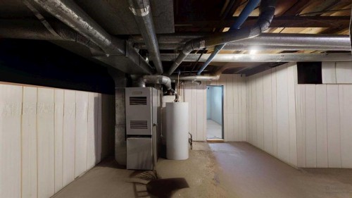 4716 51 Street, Stettler, AB - Indoor Photo Showing Basement