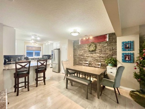 9340 211 Street Nw, Edmonton, AB - Indoor Photo Showing Dining Room