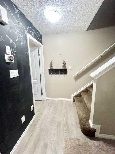 9340 211 Street Nw, Edmonton, AB - Indoor Photo Showing Other Room