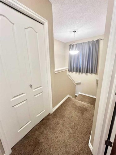 9340 211 Street Nw, Edmonton, AB - Indoor Photo Showing Other Room