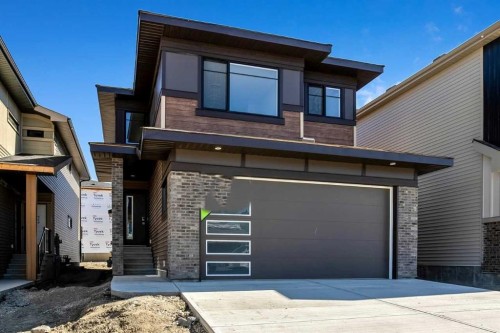 11 Heritage Link, Cochrane, AB - Outdoor