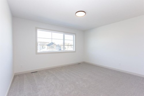 49 Turnbull Close, Red Deer, AB - Indoor Photo Showing Other Room