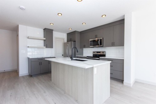 49 Turnbull Close, Red Deer, AB - Indoor Photo Showing Kitchen With Stainless Steel Kitchen With Upgraded Kitchen