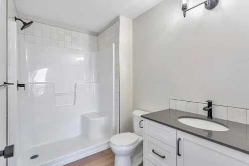 46 Concord Rise, Sylvan Lake, AB - Indoor Photo Showing Bathroom