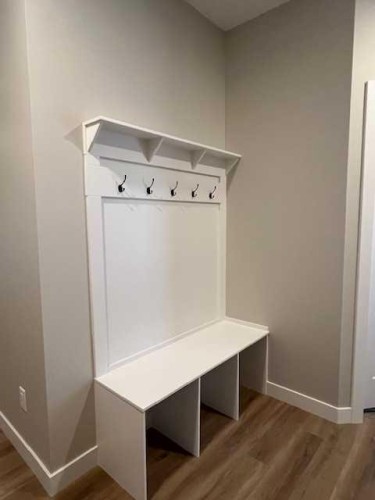 141 Gray Close, Sylvan Lake, AB - Indoor Photo Showing Other Room