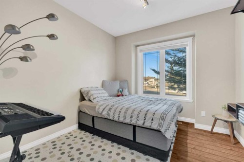 6372 Cedar Way, Innisfail, AB - Indoor Photo Showing Bedroom