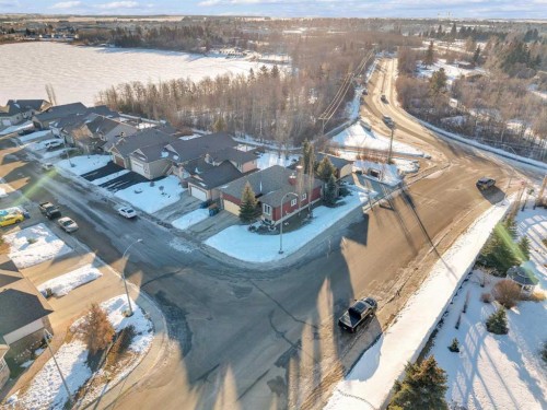 6372 Cedar Way, Innisfail, AB - Outdoor With View