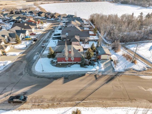 6372 Cedar Way, Innisfail, AB - Outdoor With View