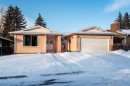 405 Royal Crescent, Trochu, AB  - Outdoor 