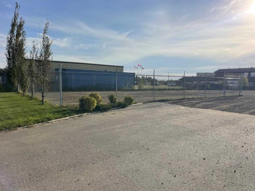 4640 45 Street, Lacombe, AB 