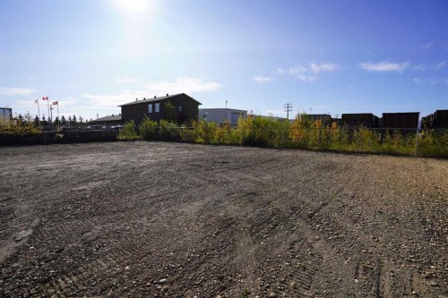 4640 45 Street, Lacombe, AB 