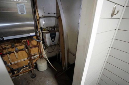 4640 45 Street, Lacombe, AB 