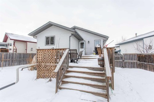 236 Deschner Close, Red Deer, AB - Outdoor With Deck Patio Veranda With Exterior