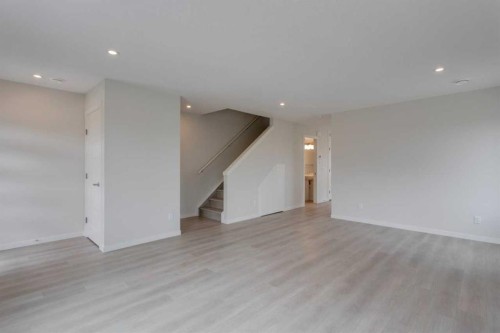 215-40 Livingston Parade Ne, Calgary, AB - Indoor Photo Showing Other Room