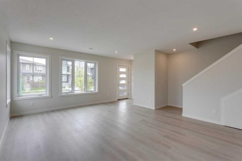 215-40 Livingston Parade Ne, Calgary, AB - Indoor Photo Showing Other Room