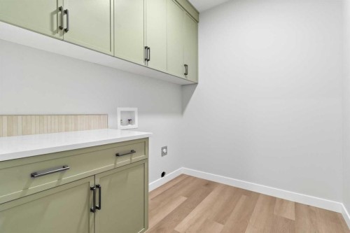 4922 Beardsley Avenue, Lacombe, AB - Indoor Photo Showing Other Room