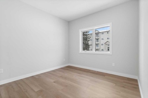 4924 Beardsley Avenue, Lacombe, AB - Indoor Photo Showing Other Room