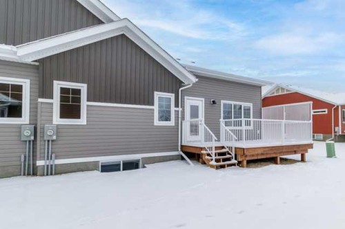 4924 Beardsley Avenue, Lacombe, AB - Outdoor With Exterior
