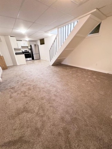 5013 53 Street, Camrose, AB - Indoor