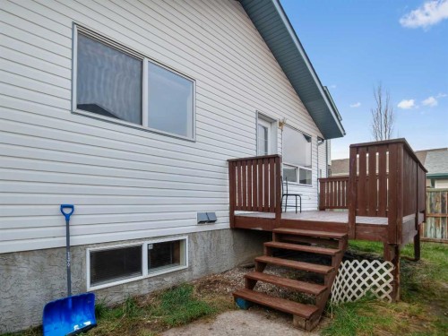 109 Duckering Close, Red Deer, AB - Outdoor With Deck Patio Veranda With Exterior