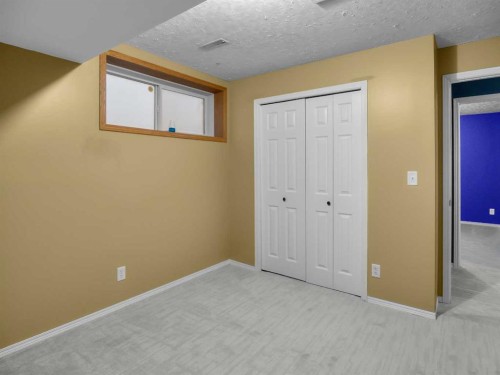 109 Duckering Close, Red Deer, AB - Indoor Photo Showing Other Room