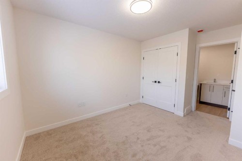 5139 48 Street, Innisfail, AB - Indoor Photo Showing Other Room