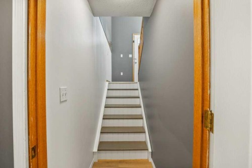 52 Harper Drive, Sylvan Lake, AB - Indoor Photo Showing Other Room