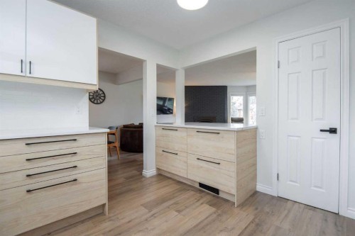 34 Wright Avenue, Red Deer, AB - Indoor