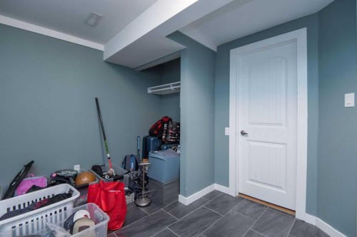 34 Wright Avenue, Red Deer, AB - Indoor Photo Showing Other Room