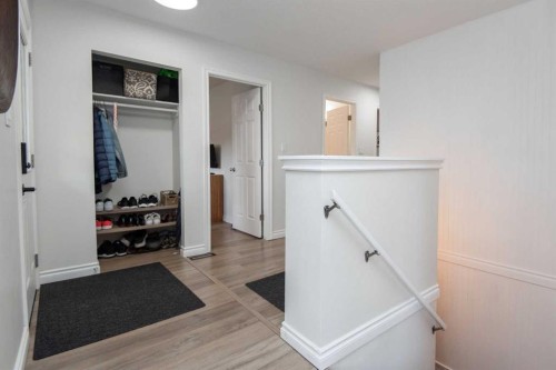 34 Wright Avenue, Red Deer, AB - Indoor Photo Showing Other Room