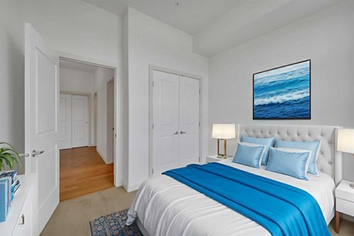 411-5110 36 Street, Red Deer, AB - Indoor Photo Showing Bedroom