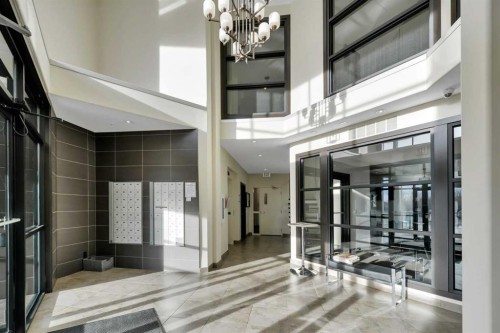 411-5110 36 Street, Red Deer, AB - Indoor Photo Showing Other Room