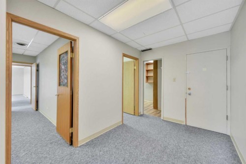 4820 50 Avenue, Red Deer, AB 