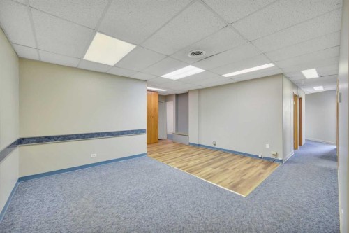 4820 50 Avenue, Red Deer, AB 