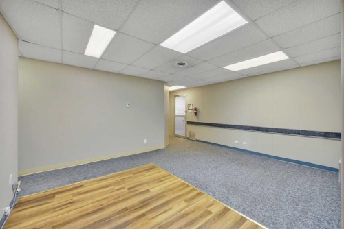 4820 50 Avenue, Red Deer, AB 