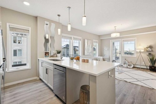 306-20 Mahogany Mews Se, Calgary, AB - Indoor Photo Showing Kitchen With Upgraded Kitchen