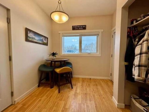 5008 54Th Ave, Bashaw, AB - Indoor