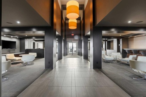 5226-2660 22 Street, Red Deer, AB - Indoor Photo Showing Other Room