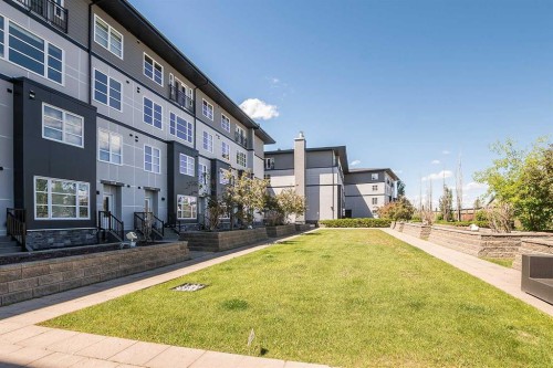 5226-2660 22 Street, Red Deer, AB - Outdoor