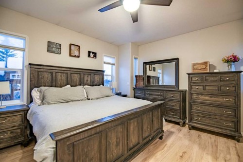 114 Alberts Close, Red Deer, AB - Indoor Photo Showing Bedroom