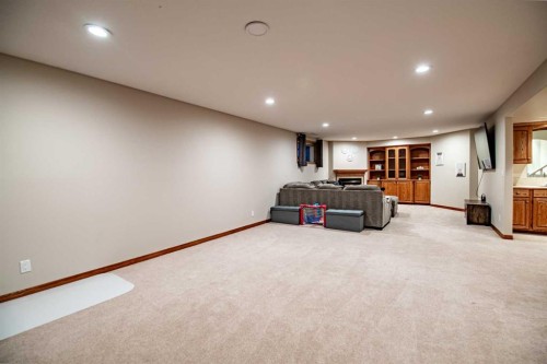 114 Alberts Close, Red Deer, AB - Indoor