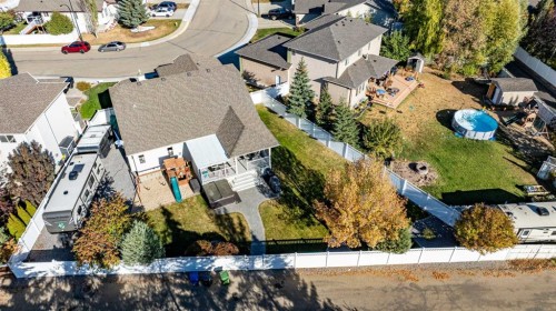 114 Alberts Close, Red Deer, AB - Outdoor