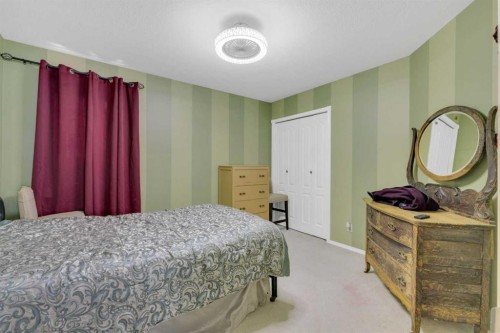 85 Kendrew Drive, Red Deer, AB - Indoor Photo Showing Bedroom
