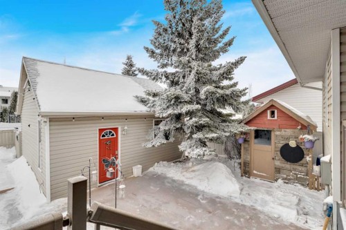 85 Kendrew Drive, Red Deer, AB - Outdoor